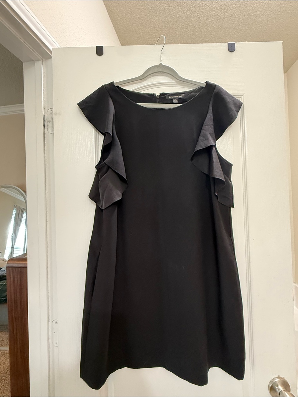 Banana Republic Black Ruffle Sleeve Midi Dress